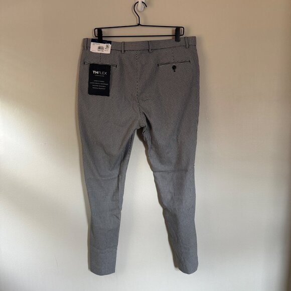 Tommy Hilfiger Flex Stretch Men's Slim-Fit Pants Blue/White Checkered 36W X 30L - Picture 2 of 15